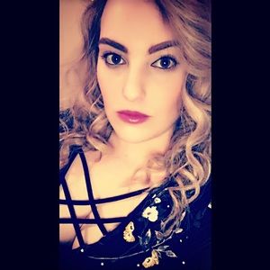 Meet your Posher, Heather joy